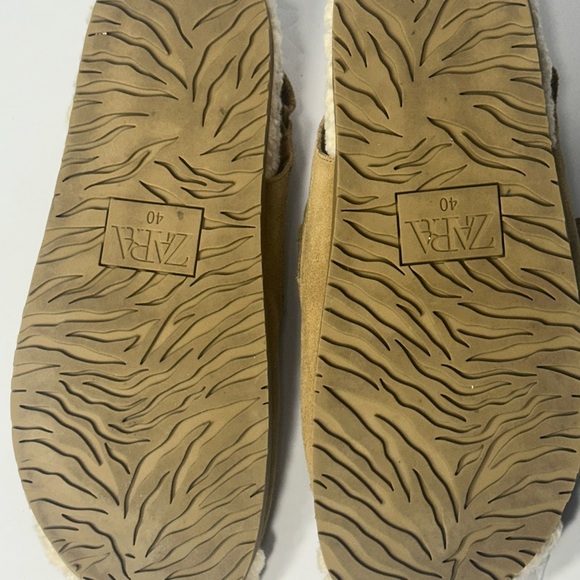 Tan Sandals with Buckle Detail Zara size 40 like new - Picture 4 of 6